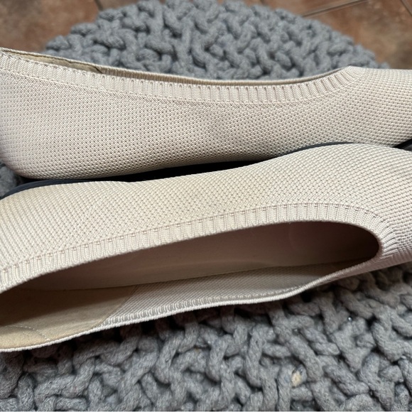 Vivaia Aria Pointed Toe Black Ballet Flats Size 39.5 - Picture 6 of 9